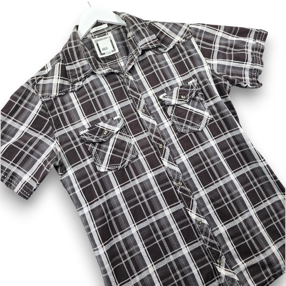 BKE Mens Large Brown Plaid Cotton Short Sleeve Snap Closure Athletic Fit Shirt